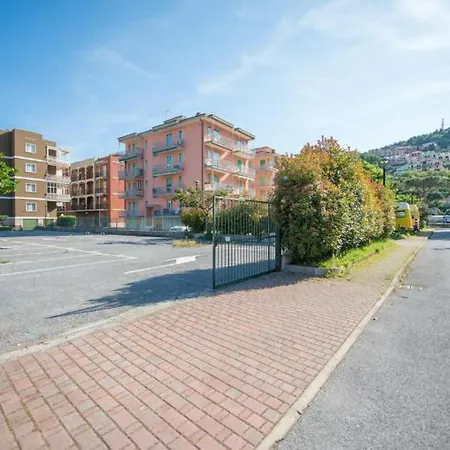 Apartament Babyaccomodation Family Bright Pietra Ligure