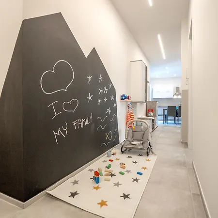 Babyaccomodation Family Bright 아파트 *
